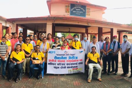 सैनामैना जेसिज सप्ताहा सुरु,पहिलो दिन पुष्परोपण र शैक्षिक तथा खाधन्न सामाग्री हस्तान्तरण