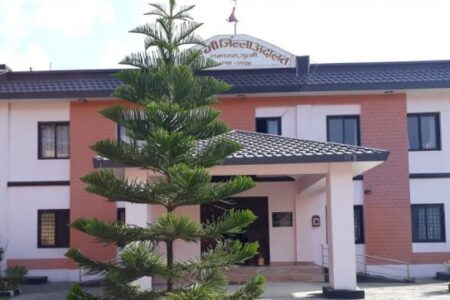 ७२ वर्षको उमेरमा सम्बन्ध विच्छेद