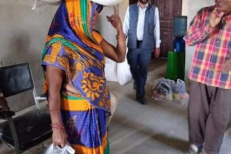 सिरहाको भोक्रहामा विवादमा अडकीएको राहत वितरण