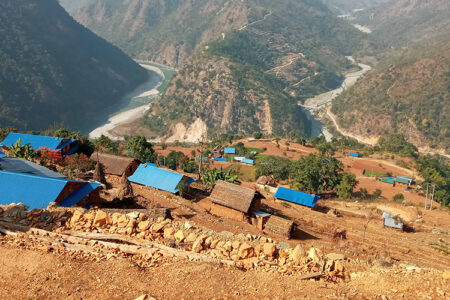 गाउँमा पनि द्रुत गतिमा फैलिदै कोरोना