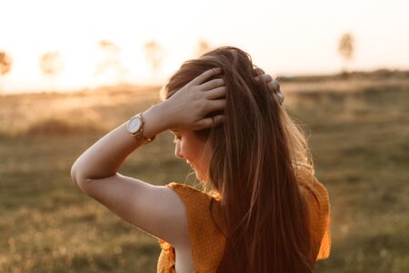 असल जीवनसाथीको खोजीमा हुनुहुन्छ ? यी ४ कुरा बारे अबस्य ध्यान दिनुहोस