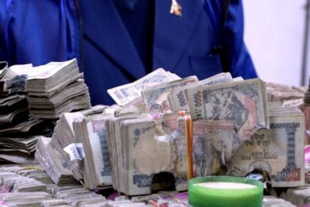 करोडपति बन्न चाहनुन्छ! दिनको जम्मा ३० रुपैया बचत गरी करोडपति बन्ने आइडिया हेर्नुहोस