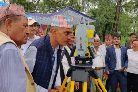 भूमिहिनलाई लालपूर्जा वितरण गर्न बुटवलमा जग्गा नापजाँच काम शुरु