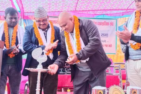 नवलपरासी टेन्ट क्याटरिङ्ग तथा पार्टी प्यालेस व्यावसायिक संघको प्रथम अधिवेशन तथा साधारणसभा सम्पन्न