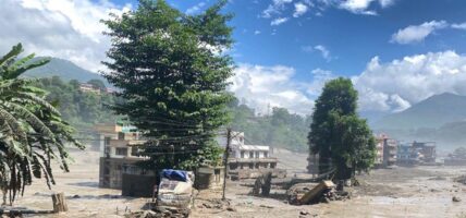 धादिङका २८ तीर्थयात्री रसुवामा सम्पर्कविहीन : गोसाइँकुण्ड यात्रामा गएका टोली बाढीपछि बेपत्ता